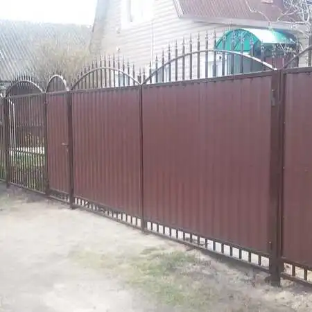 Комбинированный забор
